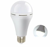 CATA 9W BEYAZ ŞARJLI LED AMPUL - 2