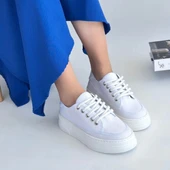 Carin Beyaz Keten Bağcıklı Spor Ayakkabı thumbnail 4