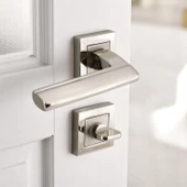 Ultra WC - BANYO Kapı Kolu İnox Kare Rozetli Sağ Sol Uygun Ev Kapısı Kolları Kilitlenebilir 1 Takım - 5
