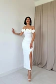 Beyaz Madonna Yaka Güllü Elbise - 2