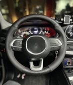 Fiat Egea Uyumlu Araca Özel Direksiyon Kılıfı (Nokta Karbon Kırmızı Dikiş) thumbnail 1