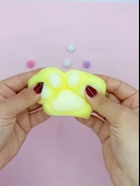 Sevimli Küçük Squishy Kedi Pati Sıkma 7 cm Tüylü Pati Sukuşi - Sarı - 3