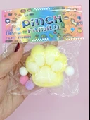 Sevimli Küçük Squishy Kedi Pati Sıkma 7 cm Tüylü Pati Sukuşi - Sarı - 4