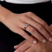 8 Ayar Altın Baget Taşlı Kadın Yüzük - 4