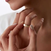 8 Ayar Altın Köşegen Şık Kadın Yüzük - 2