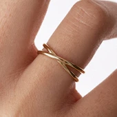 8 Ayar Altın Çapraz Desenli Kadın Yüzük - 1