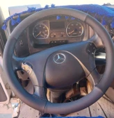 DİKİŞLİ DİREKSİYON KILIFI K.GRİ / SİYAH DERİ SİYAH DİKİŞLİ MERCEDES (FOTOĞRAFTAKİ DİREKSİYON) İÇİN - 1