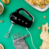 Smeg 50's Style Retro HMF01BLEU Siyah El Mikseri thumbnail 3