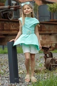 Kız Çocuk Sıfır Kol Asimetik Kesim Kemerli Turkuaz Tunik Şortlu Takım thumbnail 4