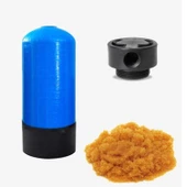 Sanayi Tipi Saf Su Arıtma Cihazı Günde 1500 LT Kapasiteli Direk Akışlı thumbnail 1