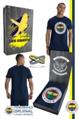Fenerbahçe Orijinal Kabartma Logo Lacivert Tribün T-Shirt + Bileklik Set Hediyelik Ahşap Kutulu - 1