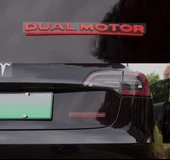 DK Tuning Tesla Dual Motor Bagaj Kırmızı Yazı Logo Arma thumbnail 3