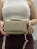 Ponpon vizon cilt çanta - 2