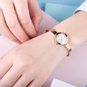 Tissot Femini-T T1131093311600 Kadın Kol Saati T113.109.33.116.00 - 4