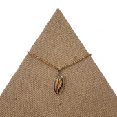 Ay Işığında Huzur Bronz Çini Taşlı Çelik Zincir Kolye thumbnail 1