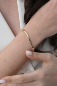Gümüş altın yaldızlı modern görünümlü ardışık üçgenler bileklik SGTL12852GOLD thumbnail 1