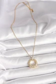 316L Çelik Gold Renk Zincir Zirkon Taş İşlemeli Daire Model Kadın Kolye - TJ-BKO9968 - 2