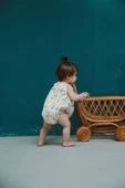 Renkli Baskılı Bebek İp Askılı Tulum - 8