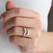 Vaoov 925 Ayar Gümüş Sarılan Eller Yüzük thumbnail 1