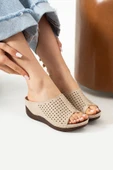 Albishoes Nicky Kadın Kalın Taban Yumuşak 6 CM Gizli Dolgu Topuk Anne Kadın Ev Terlik Günlük Terlik - 4