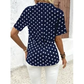 Lucky Life Kadın Kısa Kollu Yakadan Fermuarlı Puantiyeli Uzun Dokuma Viskon Bluz - 6