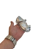 Fiyra 8013 Gümüş Taşlı Kurdeleli Cırtlı Bebe Kız Çocuk Babet - 5