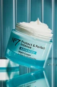 No7 Protect & Perfect Kokusuz Yoğun Gece Kremi 50ML - 7