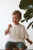 Beyaz Bisiklet Yaka Oversize T-shirt Bebek - Çocuk - 2