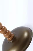 MDF Üst Tablalı Yan Sehpa, Zigon Sehpa, Bronz Metal Gövde ve Ahşap Ayak – 60x40 cm - 3