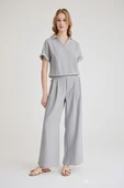 Keten Zarif Kadin T-shirt ve Uzun Pantolon Alt Üst İkili Takım V Yaka Kısa Kollu Salaş Rahat Gri Elbise - 1