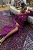 Madonna Yaka Derin Yırtmaç Etekli Şık Lucky Life Kadın Triko Takım - 1