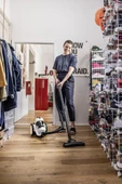 Karcher VC 3 ERP 700 W Toz Torbasız Süpürge - 4