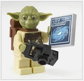 Lego Star Wars Yoda's Galaxy Atlas thumbnail 4