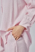 Pembe Taş İşlemeli Salaş Kesim Dokuma Pantolon - 1