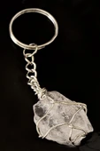 Sertifikalı Tel Sargılı Ham Işlenmemiş Kristal Kuvars Taşı Anahtarlık thumbnail 1