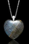 Sertifikalı Kalp Kesim Labradorit Taşı Kolye thumbnail 1