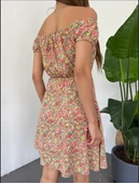 Madonna Yaka Çiçek Desenli Çok Renkli Elbise - 3