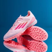 Çocuk Futbol Ayakkabısı - Halı Saha ve Kısa Çim Zemin için (Pembe) thumbnail 1