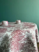 LOOM & LAUREL Jakarlı Dokuma Kumaş 160 X 160 Yuvarlak Masa Örtüsü Bordo Ağırlıklı thumbnail 7