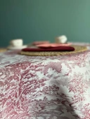 LOOM & LAUREL Jakarlı Dokuma Kumaş 160 X 160 Yuvarlak Masa Örtüsü Bordo Ağırlıklı thumbnail 6