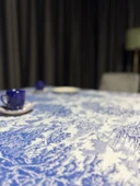 LOOM & LAUREL Jakarlı Dokuma Kumaş Masa Örtüsü Mavi Ağırlıklı thumbnail 4