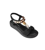 YAZKIŞ Kadın Siyah Ten Cilt Tek Bantlı Üzeri ve Bileği Taşlı 4cm Arkası Lastikli Kalın Taban Sandale thumbnail 2