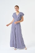 Fırfır Detaylı Bluz Ve Bol paça Pantolon Çizgili Kemerli Tulum thumbnail 4
