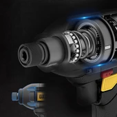 CAT DX71.2 18Volt 4.0Ah Li-ion Çift Akülü 215Nm Kömürsüz Profesyonel Şarjlı Darbeli Tornavida - 12