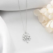 Vaoov 925 Ayar Gümüş Damla Taşlı Kiraz Çiçeği Kolye thumbnail 4