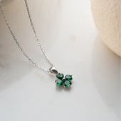 Vaoov 925 Ayar Gümüş Yeşil Taşlı Minimal Yonca Kolye thumbnail 5