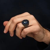 Oval Parlament Taşlı 925 Gümüş Erkek Yüzük thumbnail 4