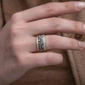 Oyma Desenli Taşlı Çift Gümüş Alyans Yüzük thumbnail 3