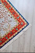 Küçük Çiçek Desenli İpek Dokulu Keseli Seccade Kırmızı - 3