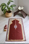 Mihrap Desenli İpek Dokulu Keseli Seccade Koyu Kırmızı Renk thumbnail 5